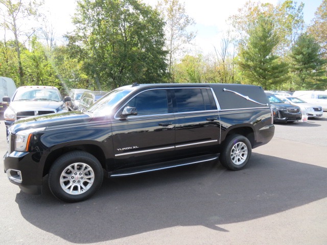 2001 CADILLAC FEDERAL HEARSE