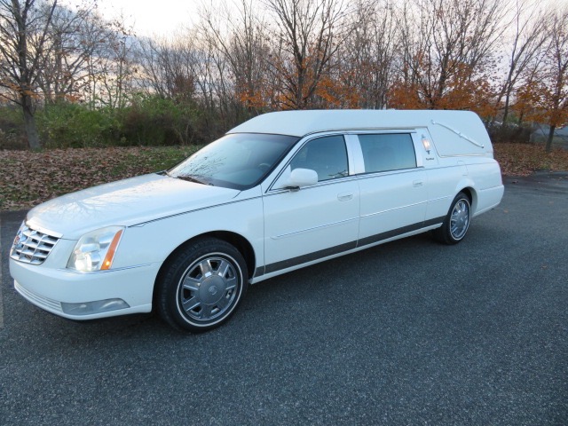 1999 CADILLAC EUREKA LIMOUSINE