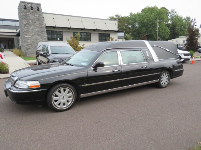 2000 CADILLAC EUREKA HEARSE
