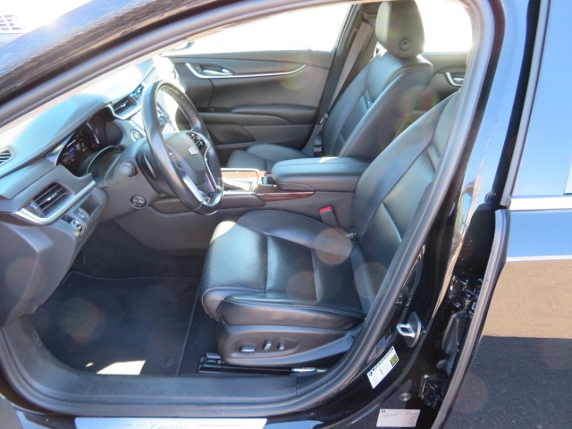 2017 Cadillac XTS - Photo 11