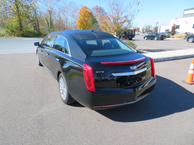 2017 Cadillac XTS - Photo 18