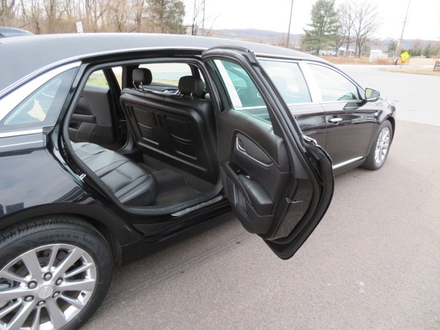 2018 Cadillac XTS - Photo 12