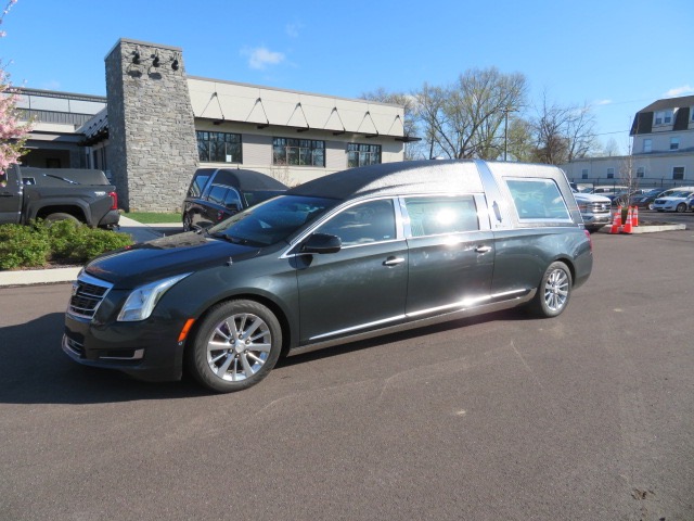 2017 Cadillac XTS's photo