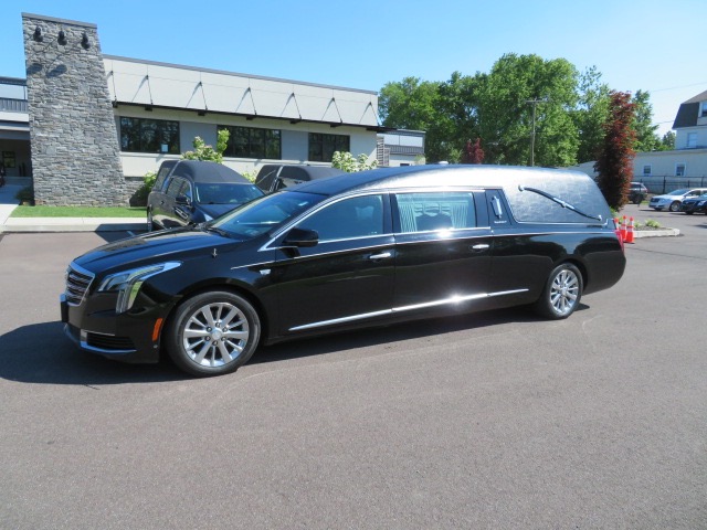 2019 Cadillac XTS Pro Coachbuilder-Funeral Coach