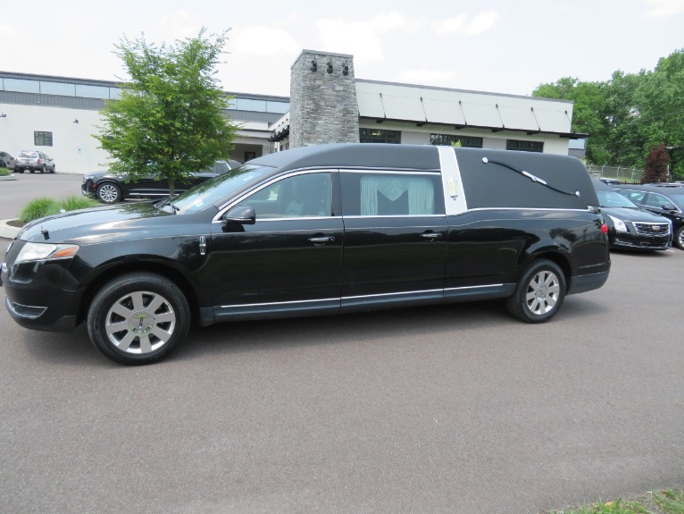 2016 Lincoln MKT Town Car Limousine Fleet