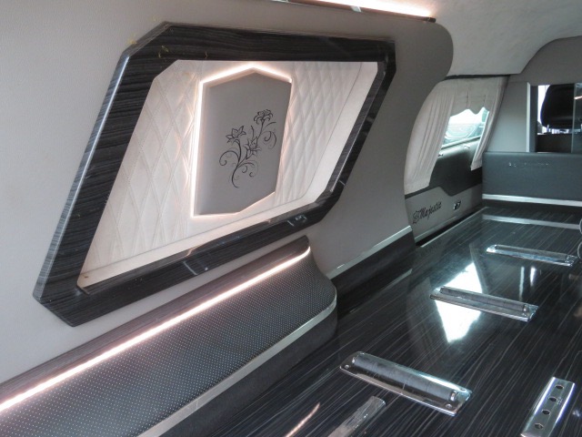 2020 Lincoln Continental Livery - Photo 11