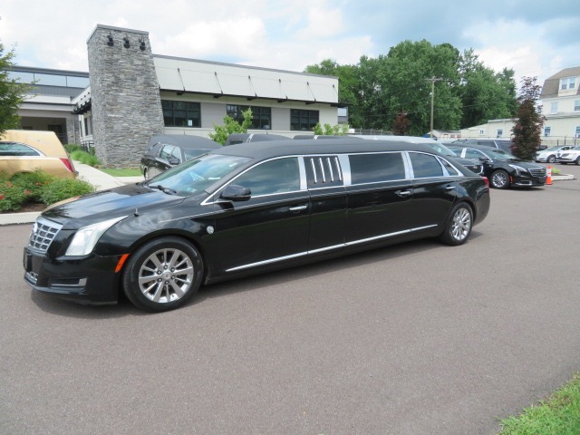 2014 Cadillac XTS Pro Coachbuilder-Limo