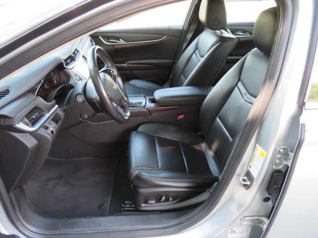 2019 Cadillac XTS - Photo 16